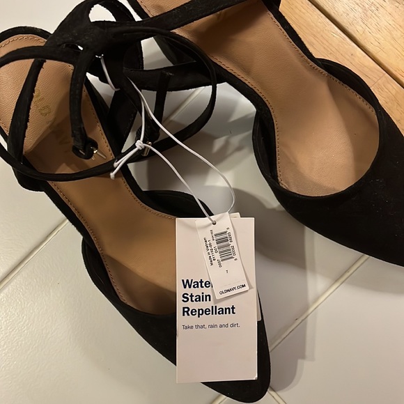 Old navy faux suede strappy ankle closed toe heels black 7 - Picture 3 of 4